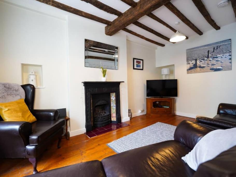 Holiday home Characterful 3 Bedroom *